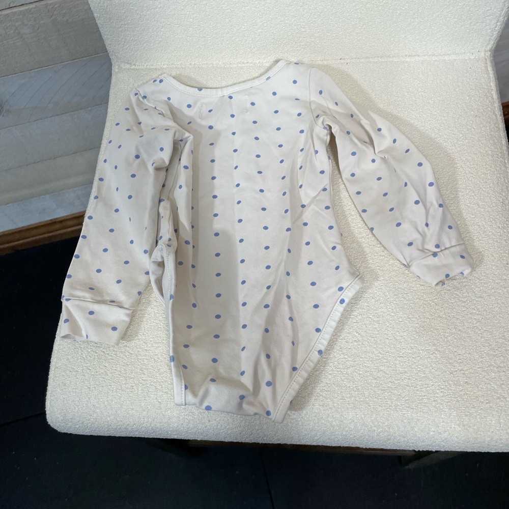 Sweet honey 18 month bodysuit, blue and white polka dots.